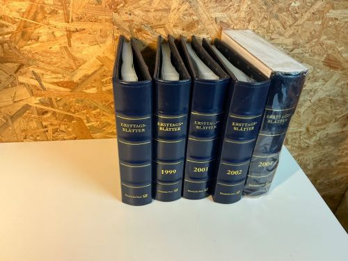 Dt. Post 5 ETB Alben mit Jahreszahlen am Rücken