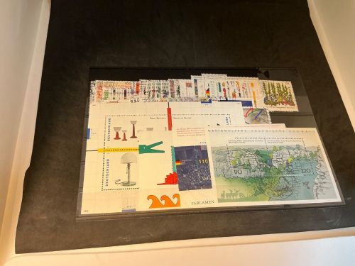 Bund Jahrgang 1998 gestempelt komplett,