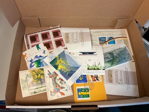 Alle Welt 1 kg lose Marken