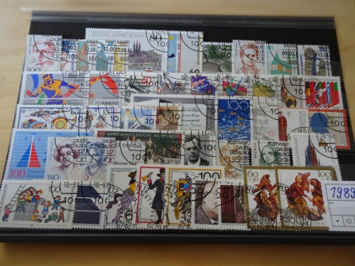 Bund Jahrgang 1989 gestempelt komplett