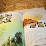 China Jahrbuch 2002 postfrisch (roter Einband)