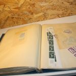 Frankreich 2 Bogenmappen mit Bogenteilen / Einheiten / Marken