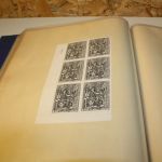 Frankreich 2 Bogenmappen mit Bogenteilen / Einheiten / Marken