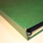 Mauritius Binder mit 15 schwarzen Blättern 4 Streifen
