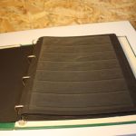Mauritius Binder mit 15 schwarzen Blättern 4 Streifen