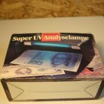 UV Lampe schwarz