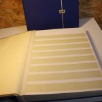 2 Einsteckbücher mit je 48 Seiten