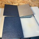 2 Kobra ETB Alben in blau mit Hüllen in weiß