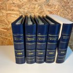 Dt. Post 5 ETB Alben mit Jahreszahlen am Rücken