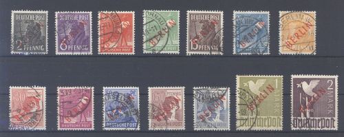 Berlin Mi.Nr. 21-34, Rotaufdruck 1949 gestempelt, Mi.Nr. 33-34 geprüft