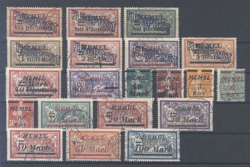 Memel, gestempelter Posten aus Freimarken 1921-22 auf Steckkarte
