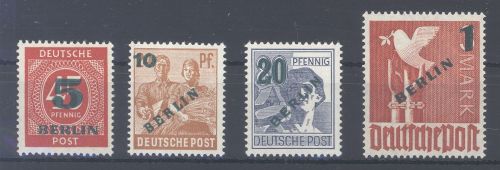 Berlin Michel Nummer 64-67 Grünaufdruck 1949 **
