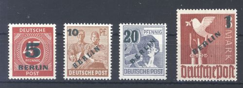 Berlin Michel Nummer 64-67 Grünaufdruck 1949 **, geprüft BPP