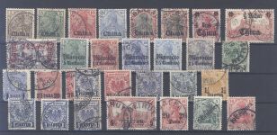 Dt. Auslandspostämter umfangreicher gestempelter Posten auf Steckkarte