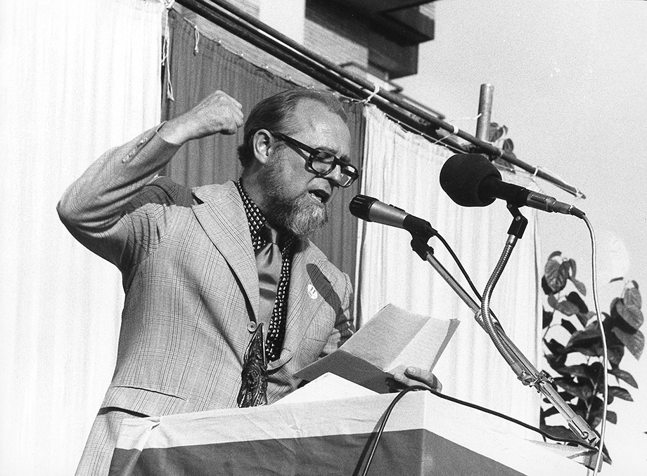 Jordi Carbonell pronunciant el seu famós discurs a Sant Boi | 11 de setembre 1976
