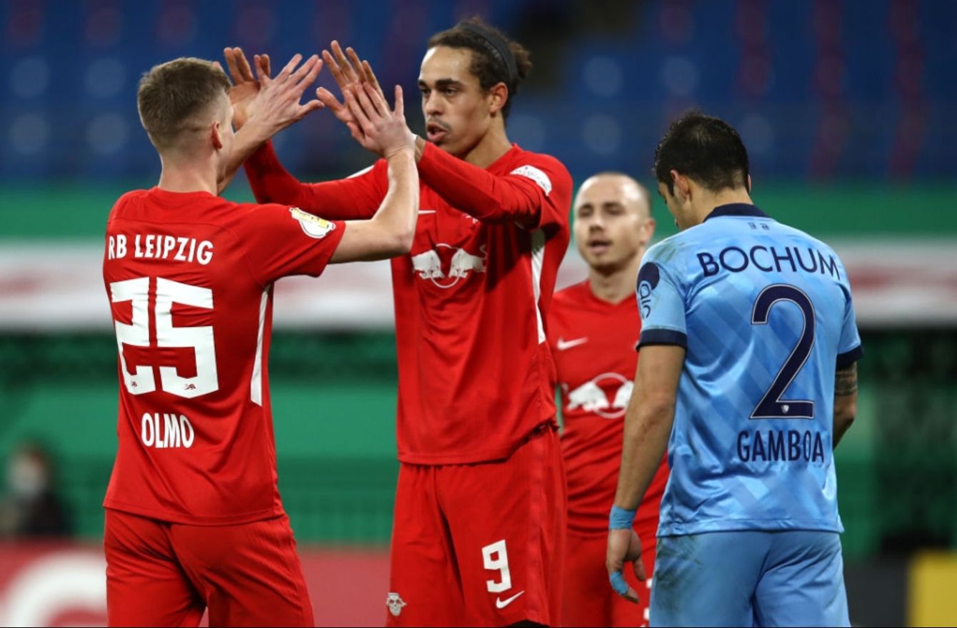 Бохум лейпциг. Бохум стадион. Рб лейпциг бохум 1 октября. Лейпциг бохум 24 август. Фк бохум.