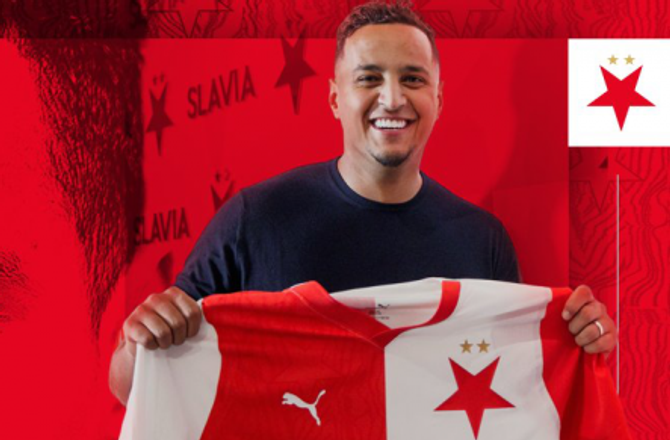 Ihattaren joins Slavia Prague