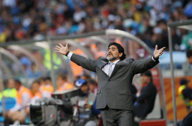 Maradona Jeg Er Den Rette Mand For United Bold dk