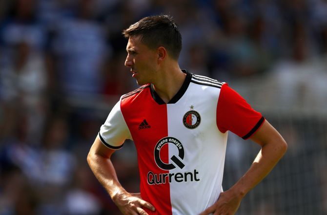 Æresdivisionen -Medie: Feyenoord-anfører skifter til Ajax