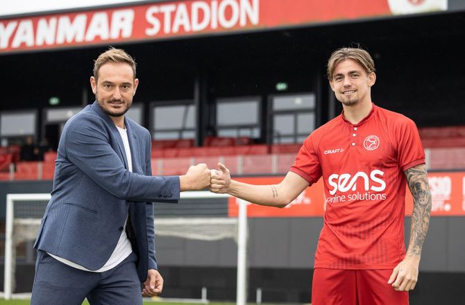 Eerste Divisie -Elias S-oplæg og Helstrup-skade i nederlag