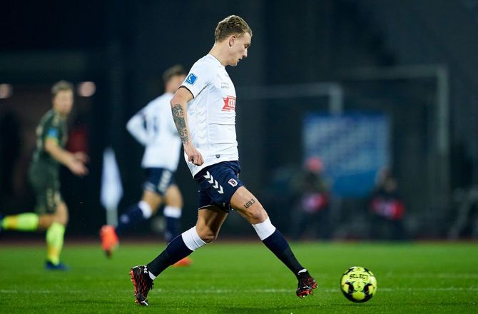 3F Superliga -AGF lukker af: Ikke så meget slinger i valsen