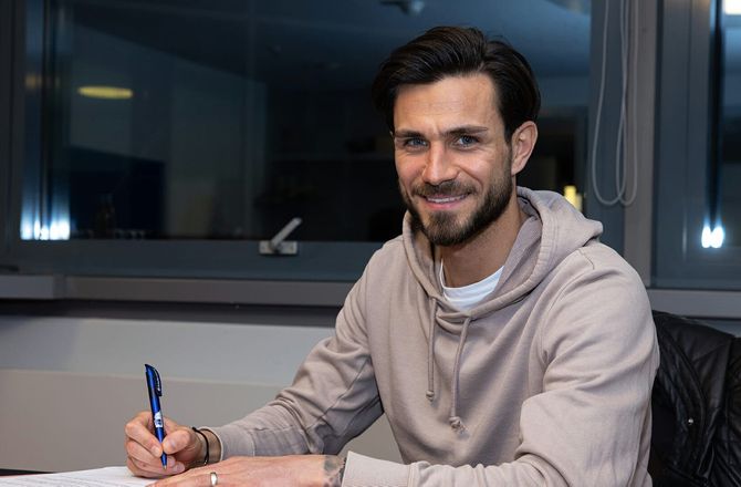 Bundesliga -Bekræftet: Mainz-anfører returnerer til Schalke