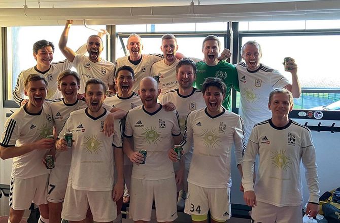 FB -Serie 3-hold leverede stor pokaloverraskelse