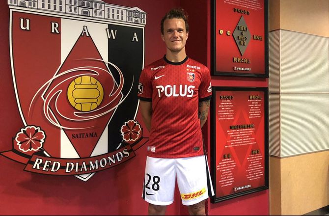 J. League -Scholz, Junker og co. forlængede flot stime