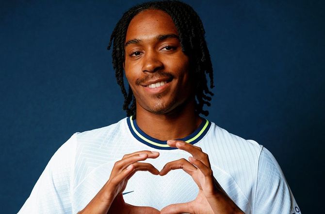 Premier League -Conte vil ikke starte med Spence: Er ikke dum - vil ikke tabe
