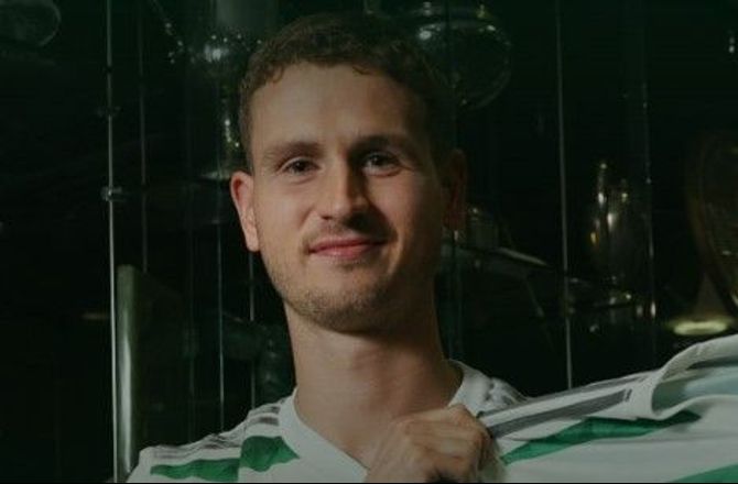 Premiership -Celtic-boss: Unfair at smide Abildgaard ind før