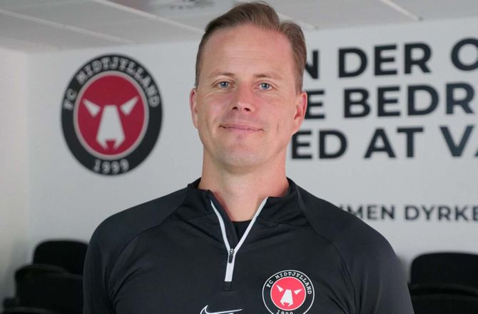 3F Superliga -FCM henter mentaltræner tilbage