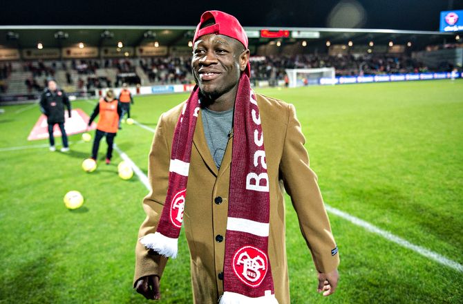 International -AaB's rekordsalg skifter klub i Kina