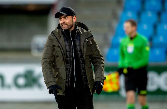 3F Superliga -Lyngby: Skuffede og overraskede over Falch