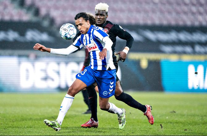 3F Superliga -DBU-chef: Norge vil kapre OB-back