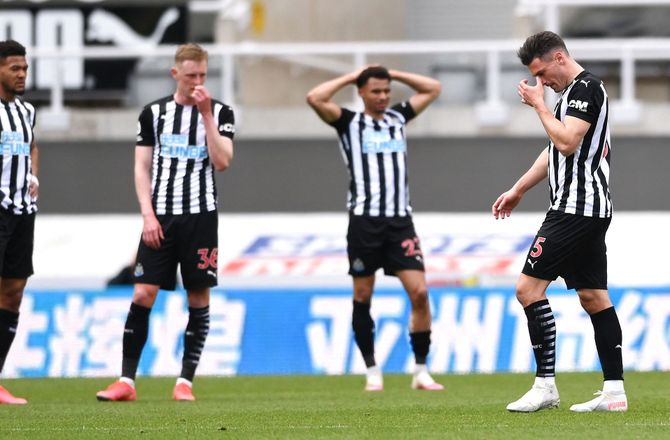 Newcastle -Newcastles Schär-appel afvist: Ude i tre kampe