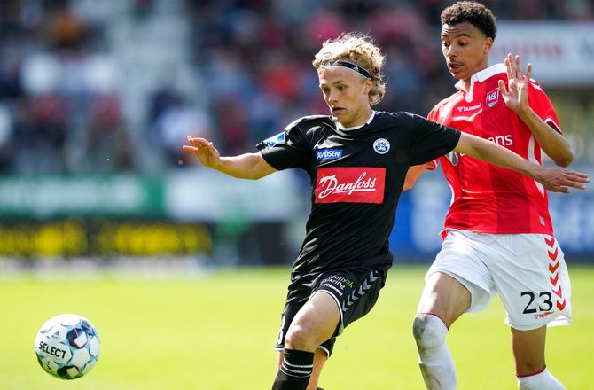 Serie A -17-årige Beck slog rekord i Serie A: Næste mål er flere minutter