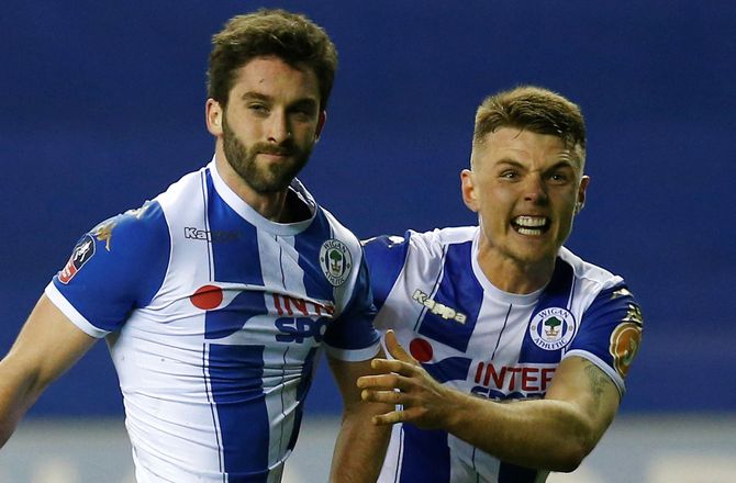 League 1 -Nul minutter i ligaen: Will Grigg udlejes