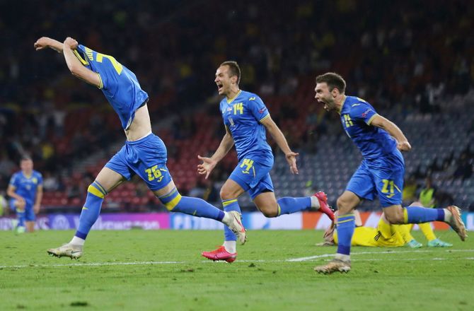 EM -Senere end Platini: Dovbyk i EM-rekord
