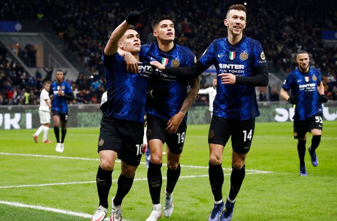Serie A -Inter lagde pres på Napoli i toppen af Serie A