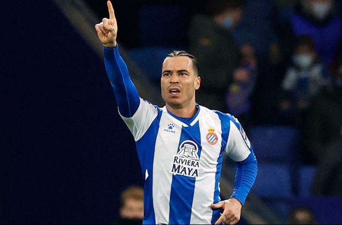 Venskabskampe -Espanyol-målsluger må forlade Spanien-lejr