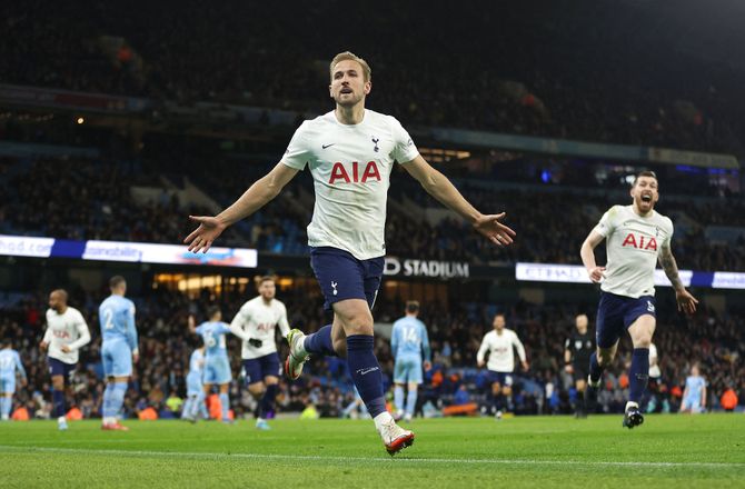 Premier League -Historiske Harry Kane er månedens spiller i PL