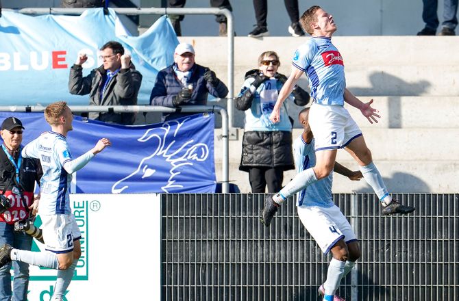 3F Superliga -Bedøm selv: Er saksespark rundens bedste?