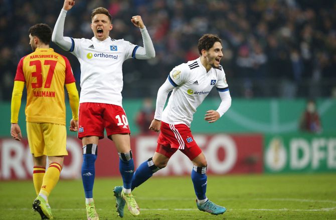 2. Bundesliga -Kittel med frisparkskasse i HSV's storsejr