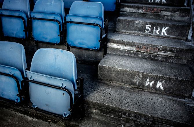 League 2 -Oldham straffer baneløbere: 3 års karantæne