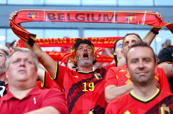VM -SATS PÅ: Ingen mål inden pausen af Belgien-kamp