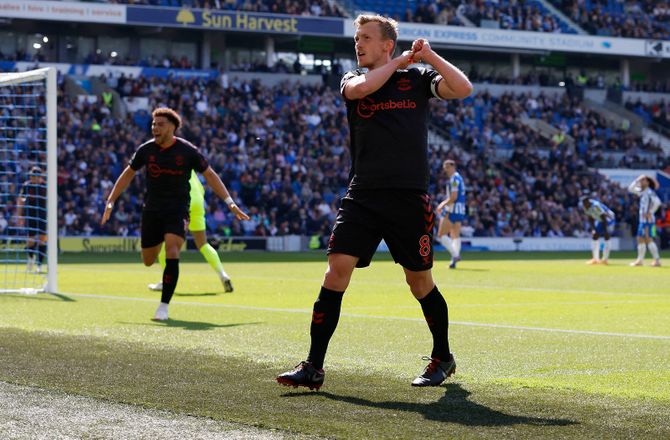 Premier League -To af Ward-Prowse gav Saints 2-2 i Brighton