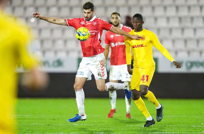 3F Superliga -FCN rykker Agnero op i Superliga-truppen