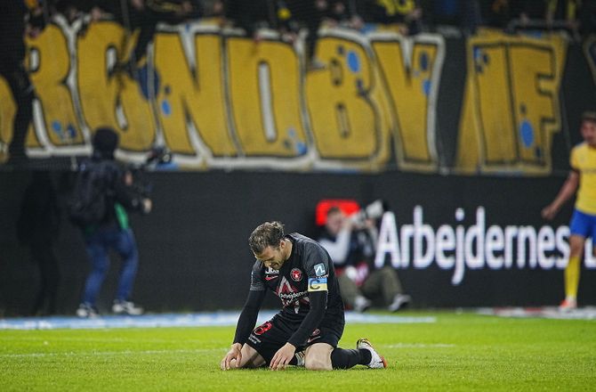 3F Superliga -FCM-anfører beholder guldhåb trods pointtab