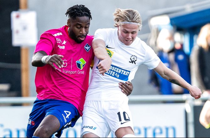 3F Superliga -TÆT PÅ: Fik taget billede med kinesisk baby