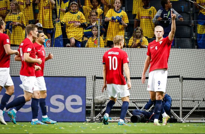 UEFA Nations League B -To Haaland-mål nedlagde Sverige i nabostrid